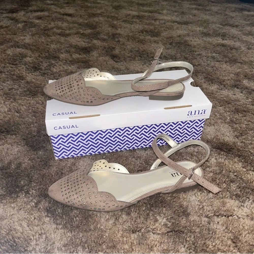 BRAND NEW a.n.a Dandy Porchini Sandals 8.5 - Picture 3 of 6
